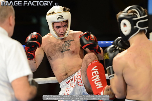 2013-11-16 Vigevano - Born to Fight 0562 Paolo Bertoli-Bernard Xelali - Low Kick